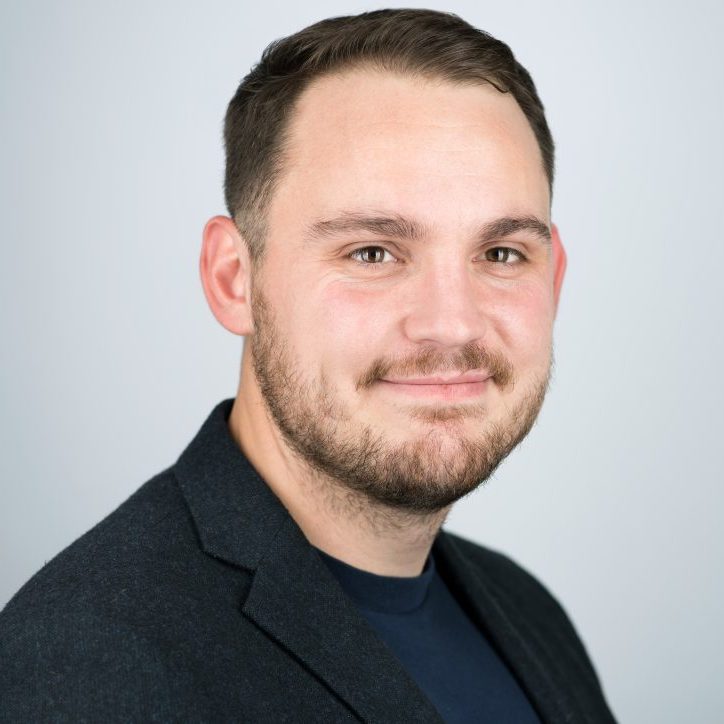 Adam-Parry-Headshot