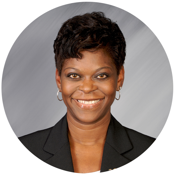 Headshot circle_Lewis_K