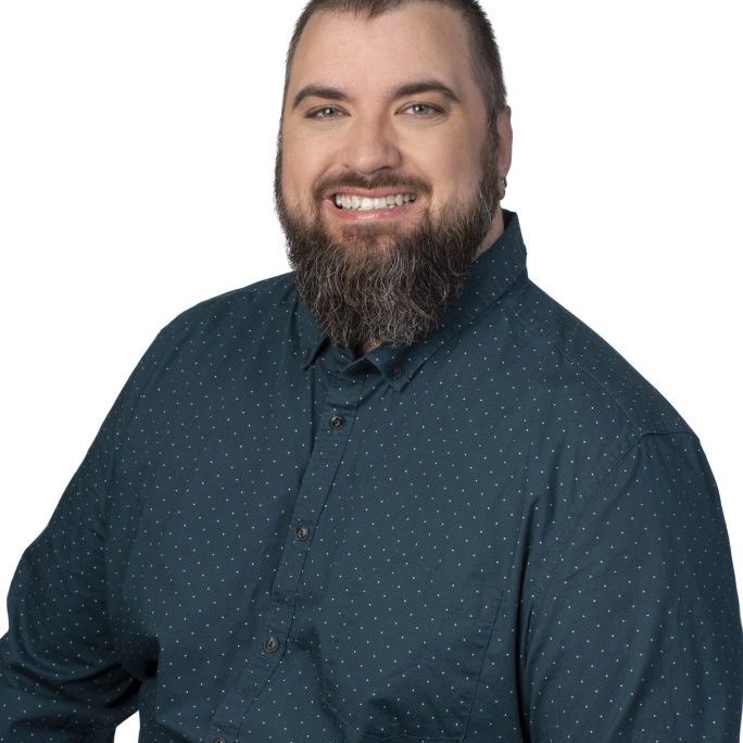 _JRY9350_Nick_FullFrame